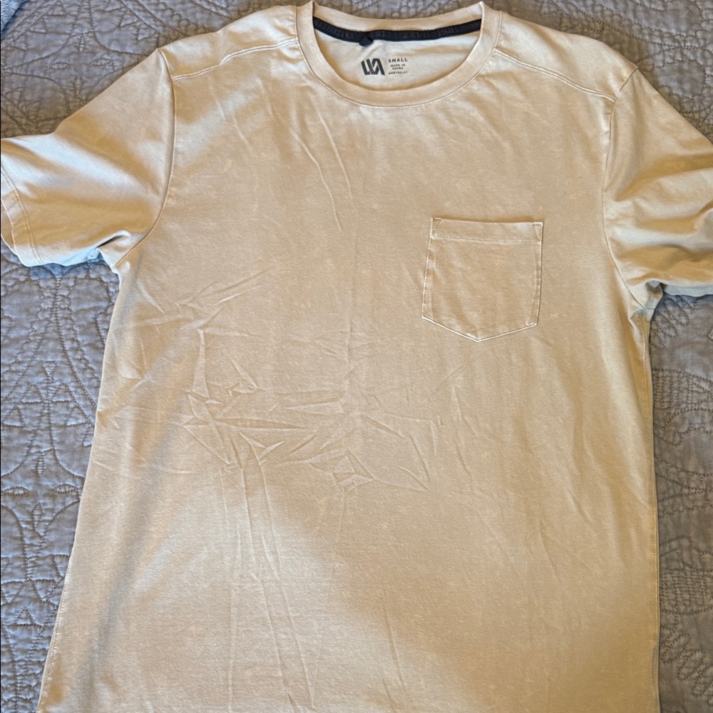 Men's Casual Beige Pocket Tee